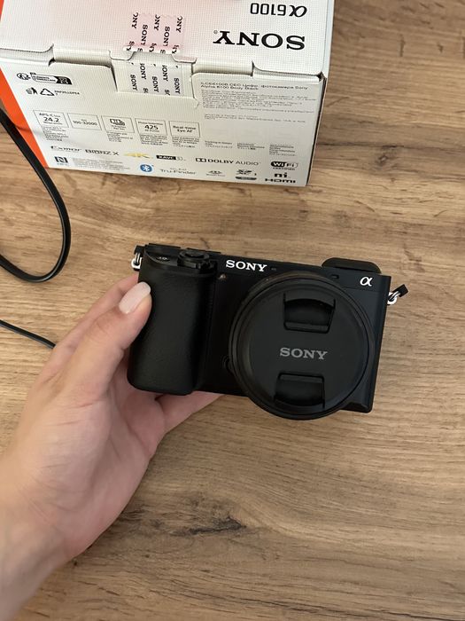 Камера sony a6100 + об‘єктив 35 mm 1.8