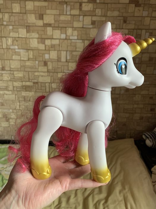 Лошадка единорог с аксесуарами