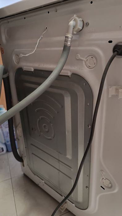 LG Lava e Seca 8/5kg Direct Drive + Steam — Excelente Estado