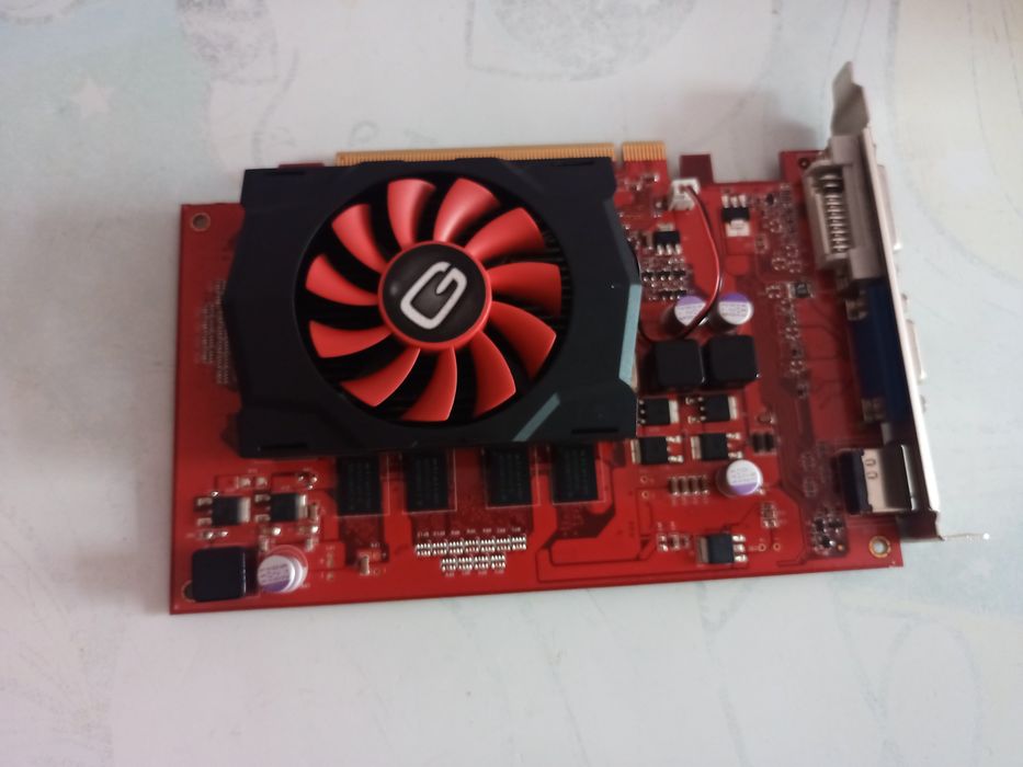 Karta graficzna NVIDIA GeForce GT 220 512 MB