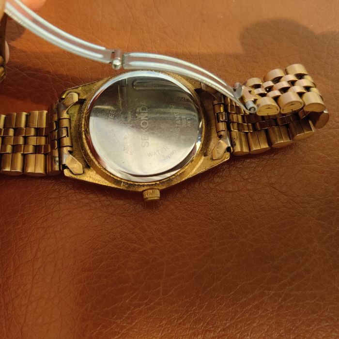 Часы женские Sekonda