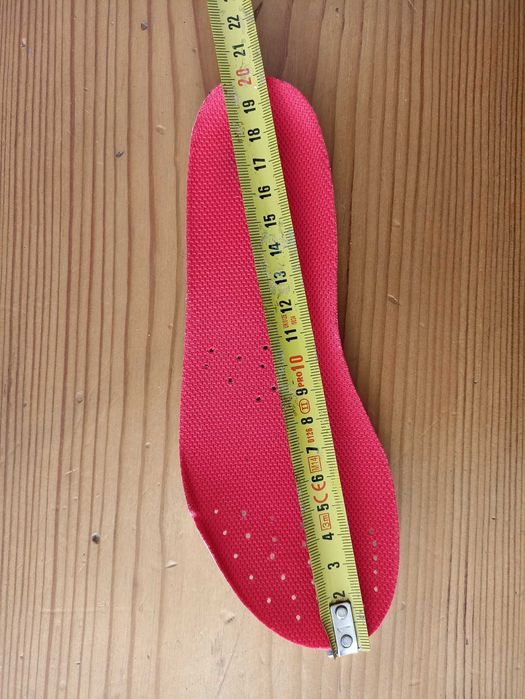 NOWE Buty piłkarskie turfy Kipsta rozm. 31