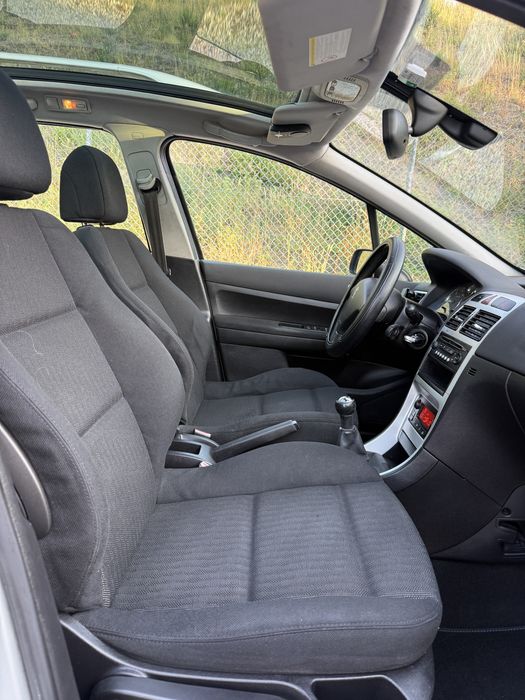 Peugeot 307 1.6 HDi | 7 Lugares