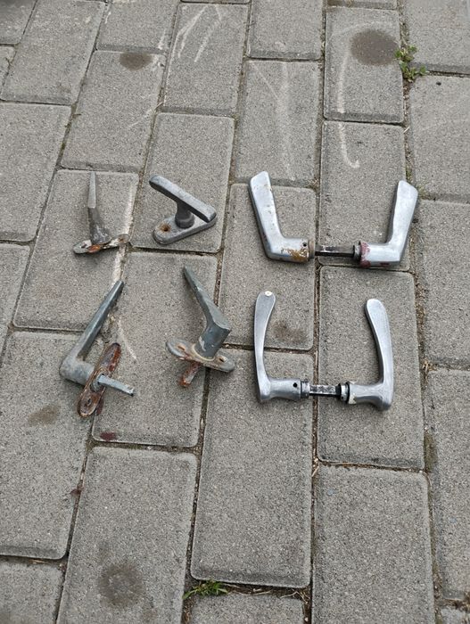 Klamki fronty PRL stare