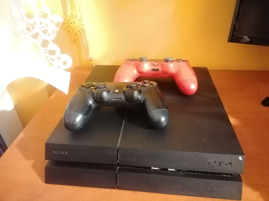 Konsola ps4 1 tb