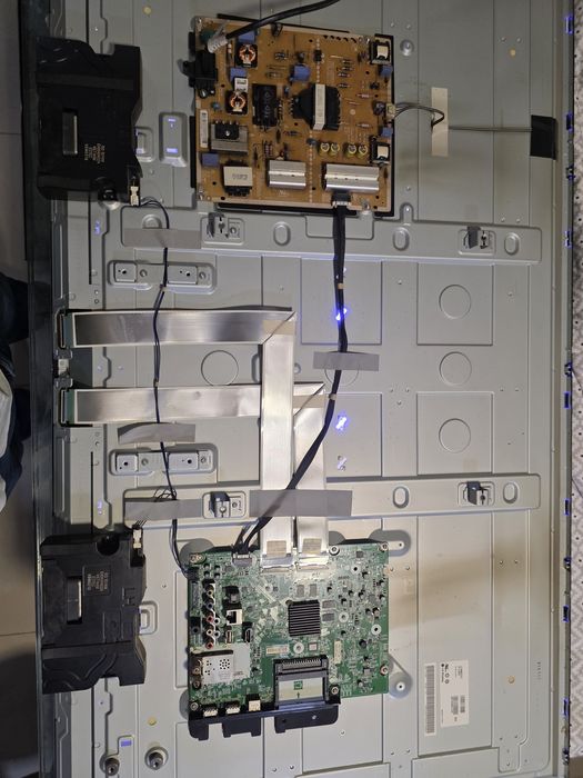 Lg 49uh668v tv com tela danificada