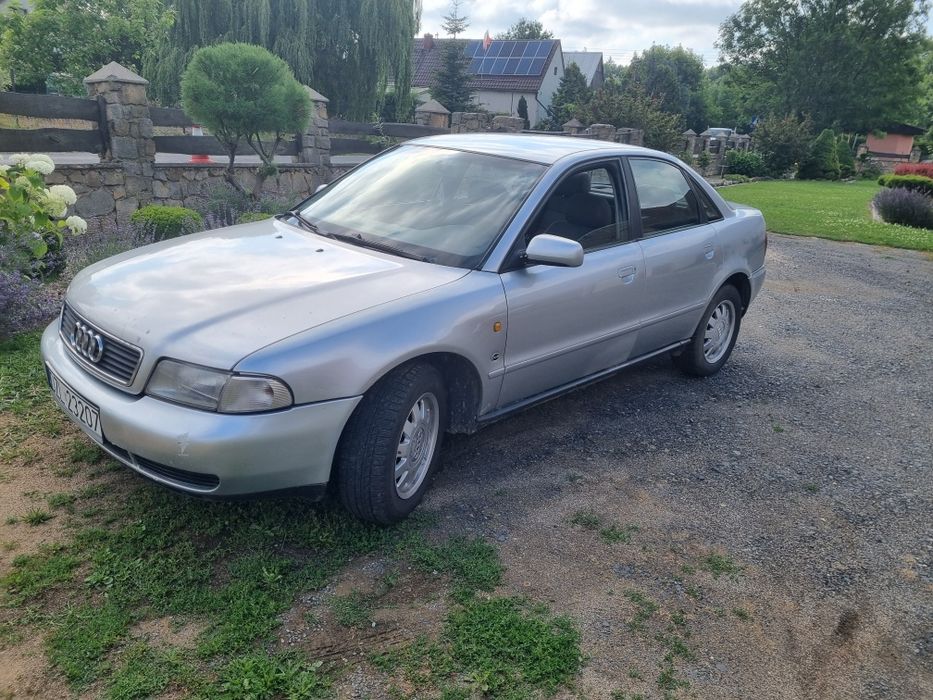Audi A4 B5 1995r. 1.9tdi 90km