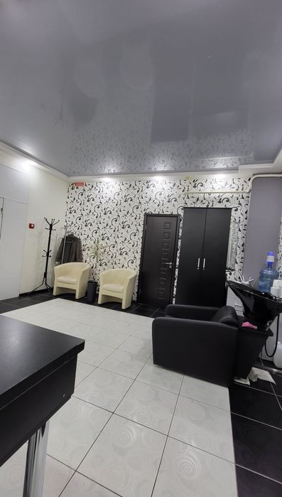 СДАМ АРЕНДА на БШ кабинет Кератин Наращивание волос