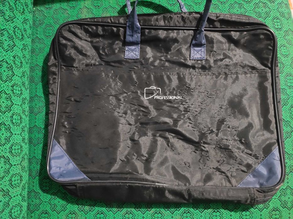 Сумка. Портфель. Мужская сумка. Для ноутбука.