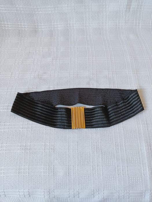 Pasek damski z klamerką