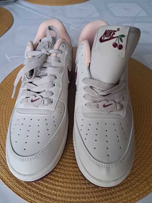 Buty sportowe nowe