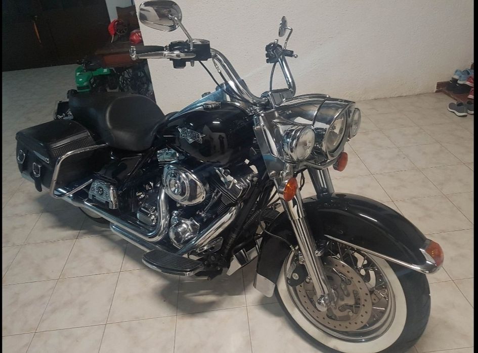 Harley davidson road king ano 2011