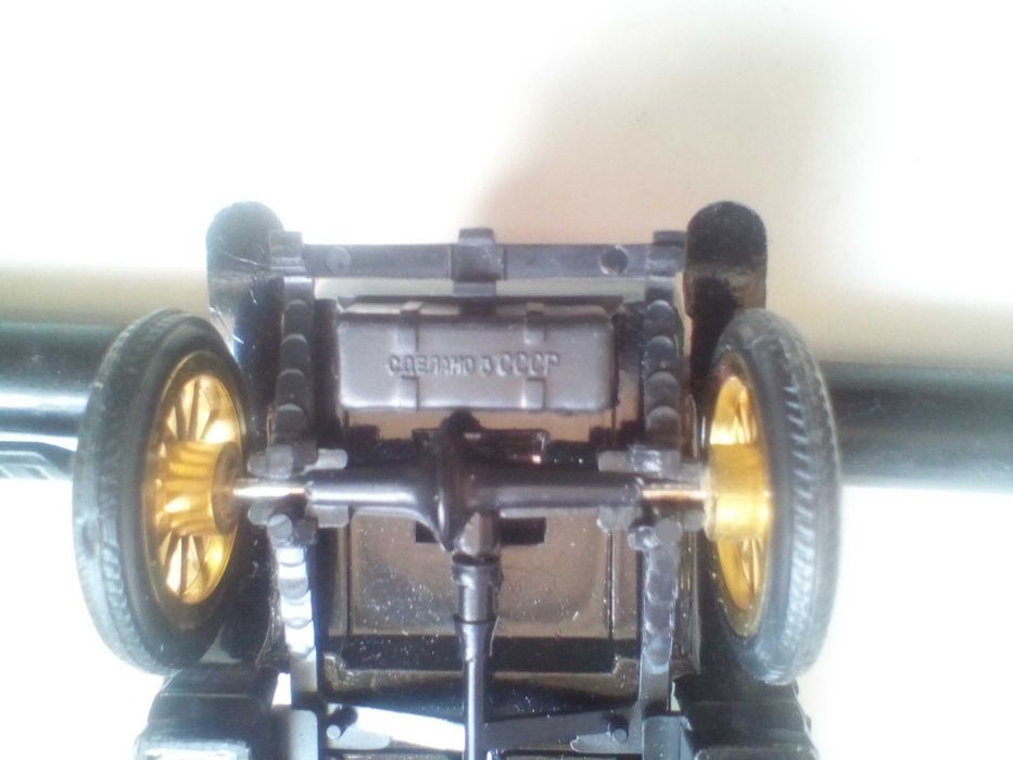 Модель 1:43 Руссо-Балт С24-40 А22