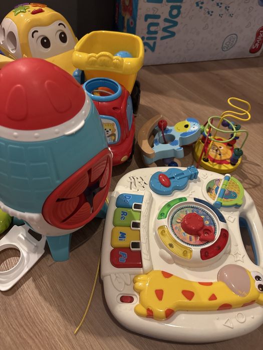 Zabawki fisher price clementoni  vtech jak nowe! Graja!
