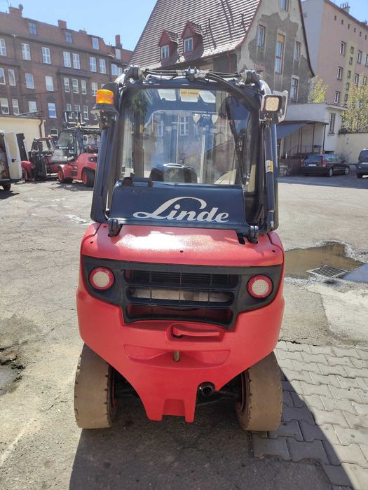 Wózek widłowy  LINDE  H35T  EVO  TRIPLEX  PEŁNA  KABINA