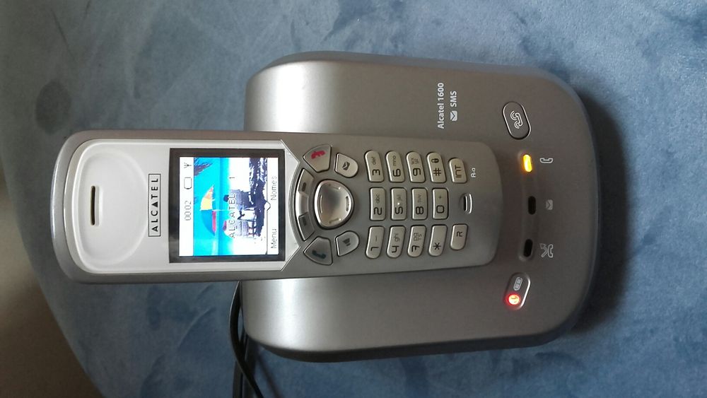 Alcatel 1600 Telephone (with defect)64284585986817123
