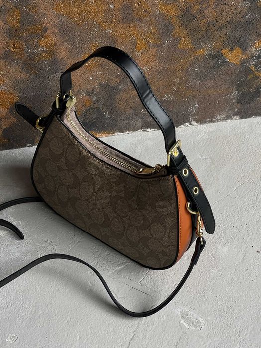 Женская сумка Coach Kleo багет через плечо Коуч коричневый черный