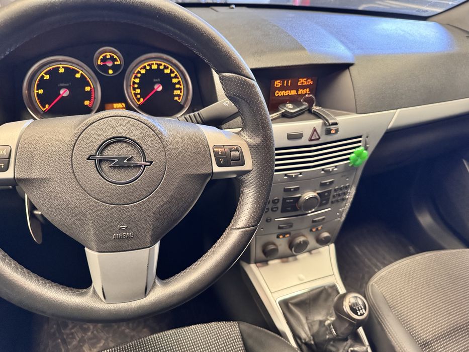 Opel Astra 1.3 cdti cosmos 5portas
