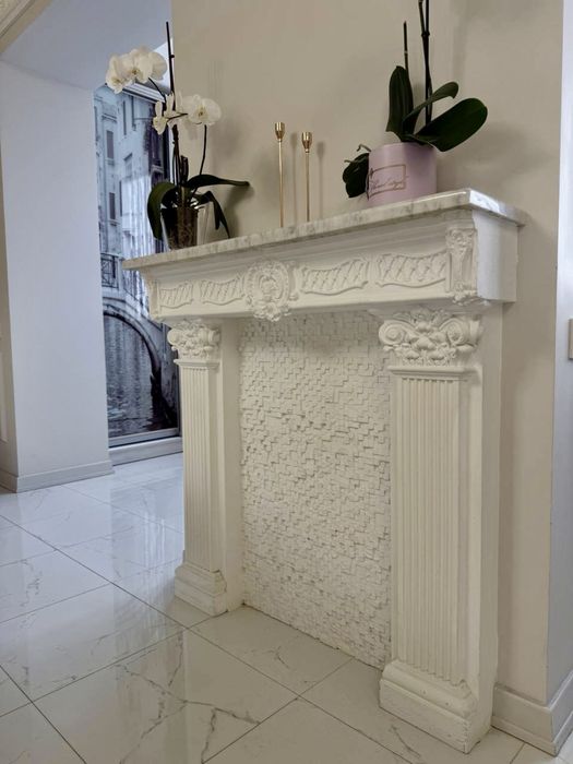 2 кімнати + кухня-студія у центрі біля парку та озера