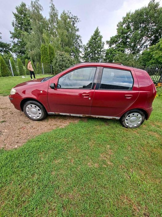 Sprzedam auto Fiata Punto