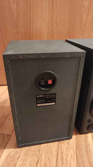 Colunas Aiwa 60w 6 ohm