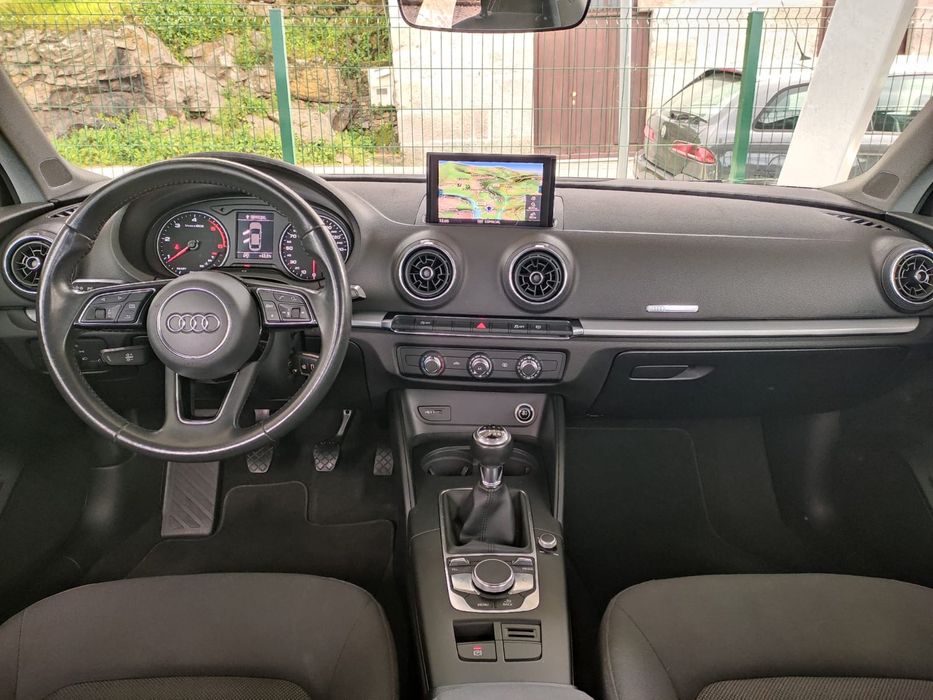 Audi A3 limousine 1.6tdi 116cv