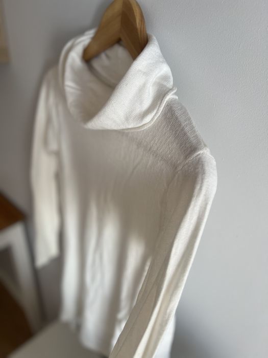 Sweter DKNY jak nowy z wiskozą i wełna