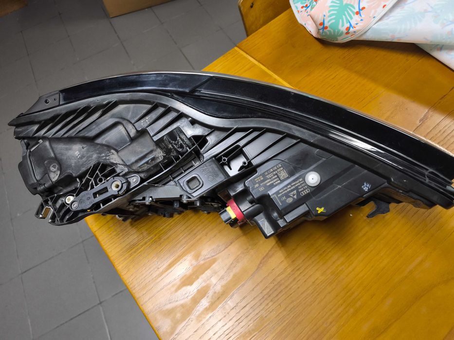 Faróis para Audi A6