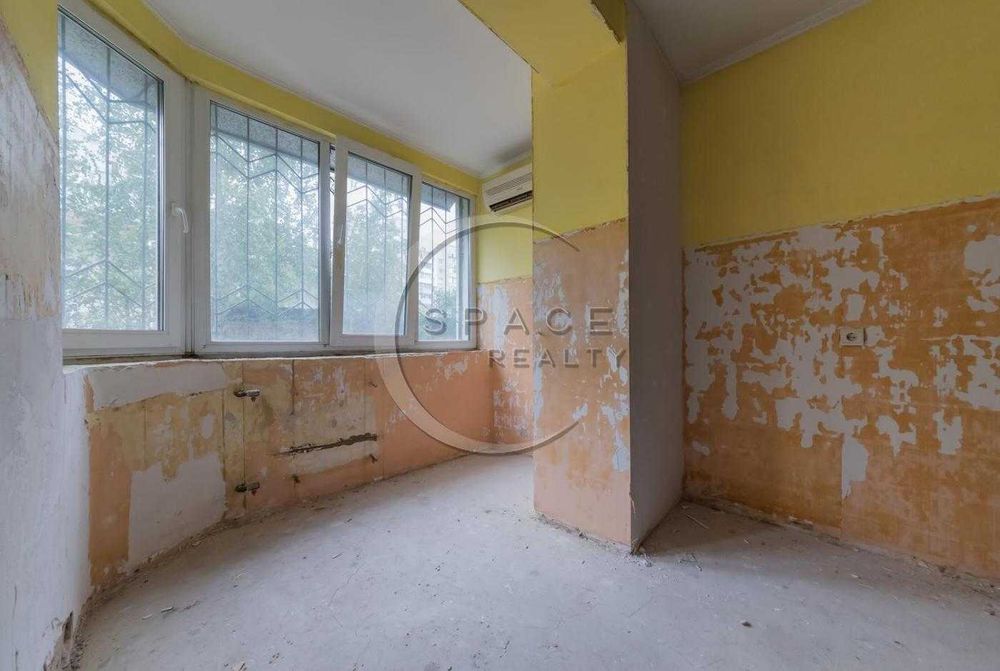 Продаж 2к квартири 85м2 Степана Рудницького 9
