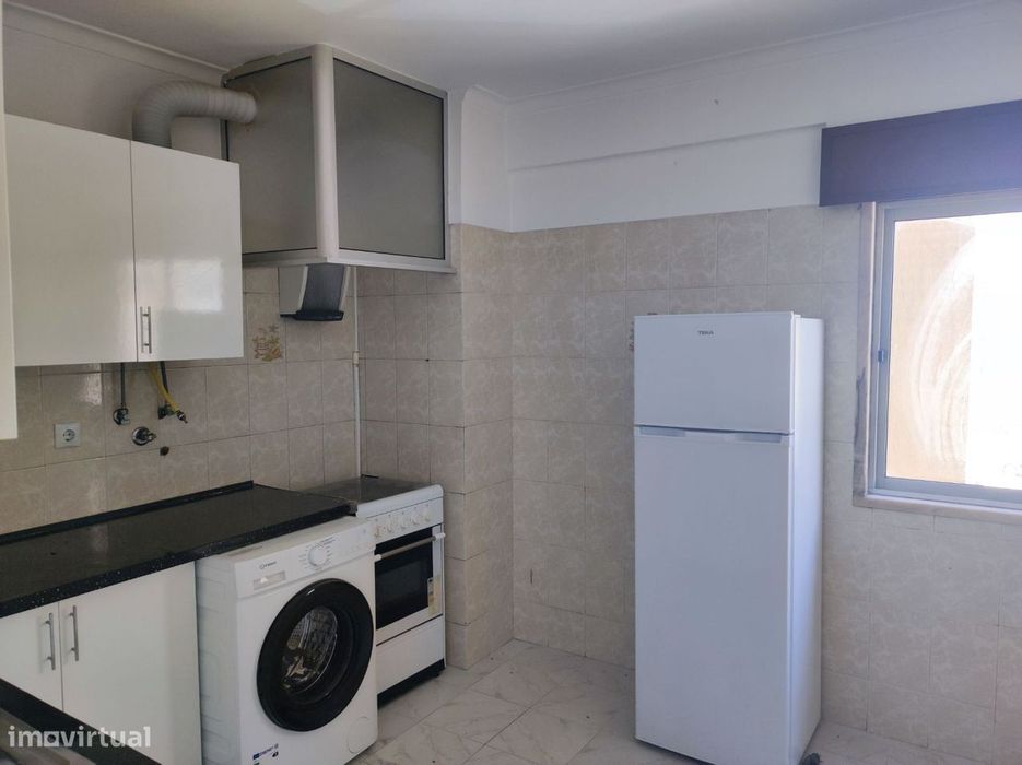 Apartamento T2- 85m Aguálva Sintra