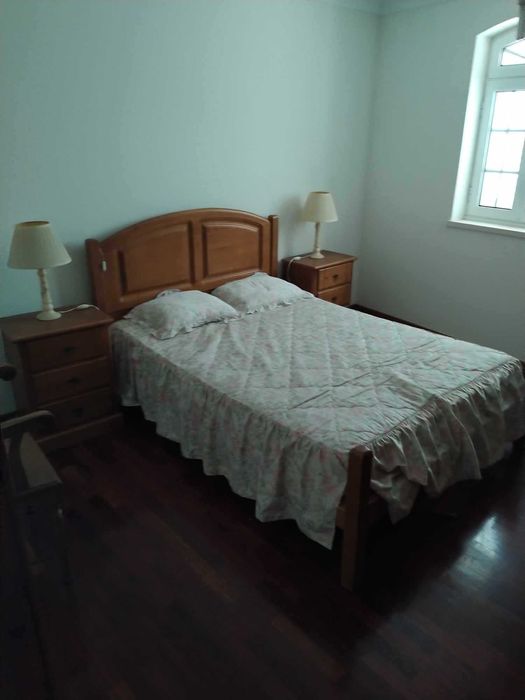 Mobília com colchão