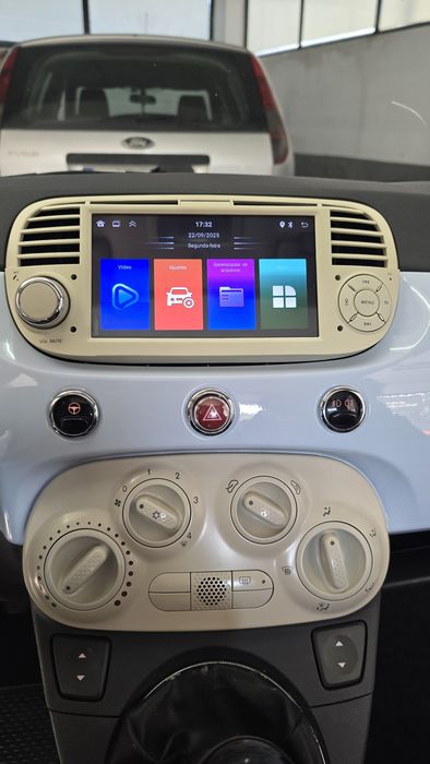 Rádio Android 14 com GPS Fiat 500 (Artigo Novo)