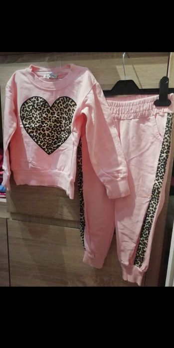 Dresik dla dziewczynki, r.92/98