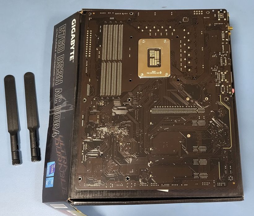 Материнська плата Gigabyte B760 DS3H AX DDR4 (s1700, Intel B760)