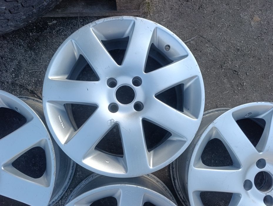 Диски литі r16 4*100 Renault Clio Lodgy Megane Scenic Dacia Logan Vw