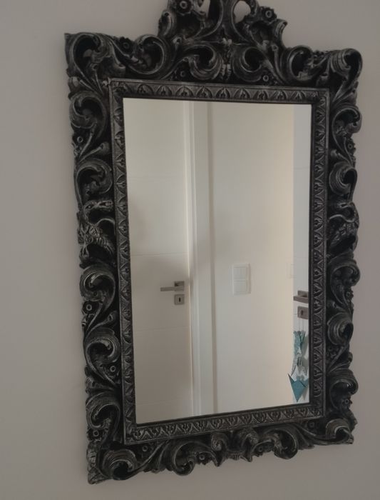 Vendo espelho antigo   50€