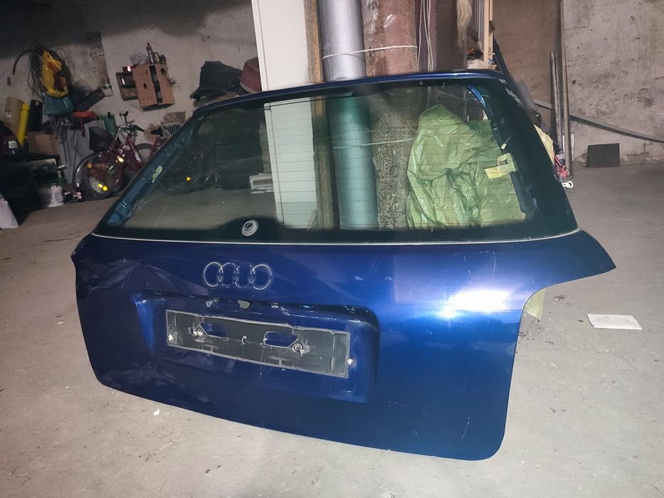 Klapa tylna tył Audi a4 B5