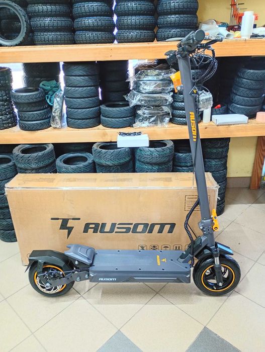 Ausom K20 Hulajnoga elektryczna z jednym silnikiem nr9, moc szczytowa silnika 1100 W, zasięg 70 km