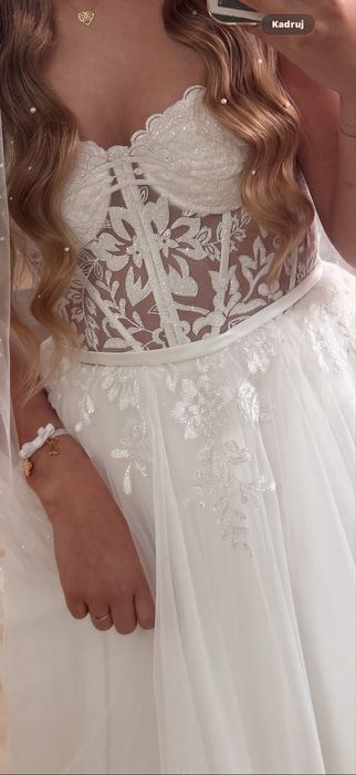 Suknia slubna lili 36