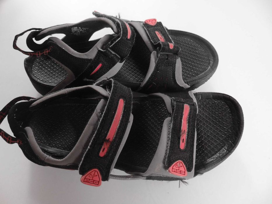 nike ACG roz uk2,5 eur 35,5 swietne
