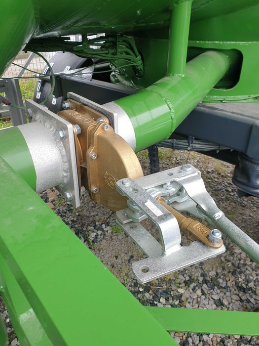 Trójnik 2x kołnierz 6″ i 1x gniazdo 6″