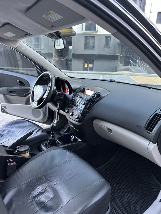 Продається Kia ceed