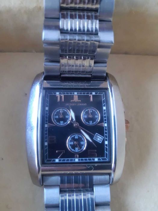 Годинник кварцовий Jacgues Lemans
