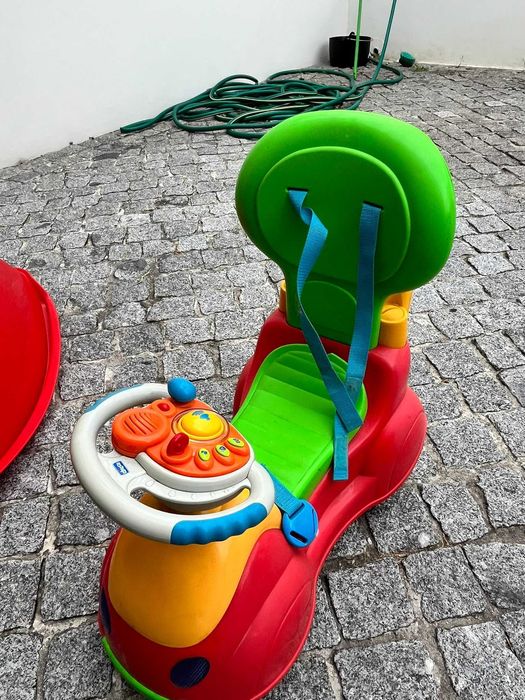 Carro Chicco 4 em 1 evolutivo