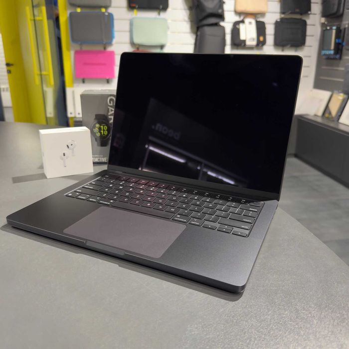 MacBook Pro 14" 2023 M3 Pro 18gb RAM 512gb SSD Space Black В НАЯВНОСТІ!