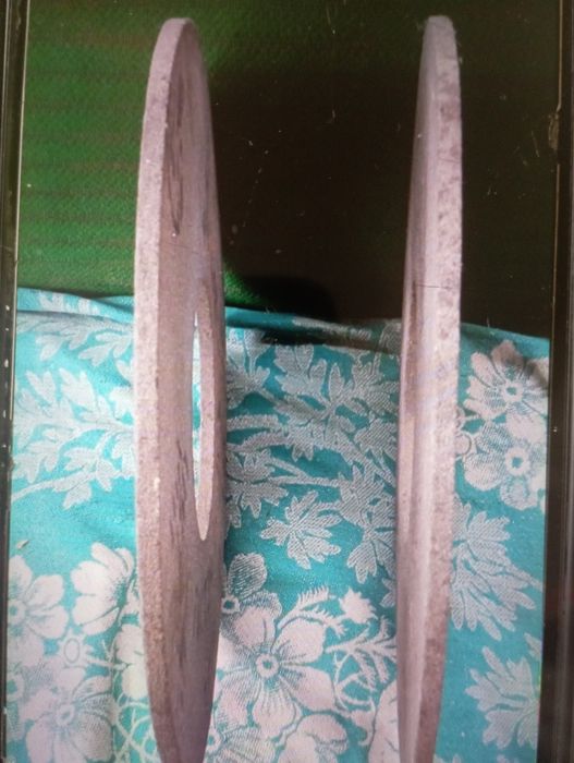 Продам камінь і паси нові