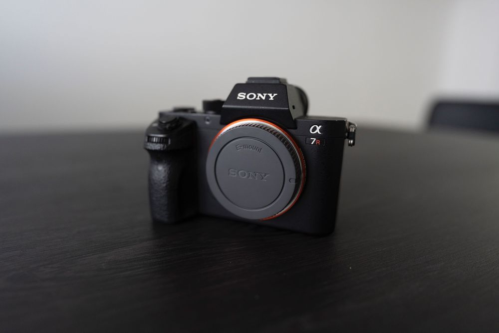 Sony A7R II body