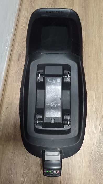Fotelik maxi Cosi 2wayPearl z bazą