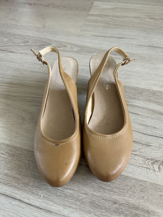 buty na obcasie