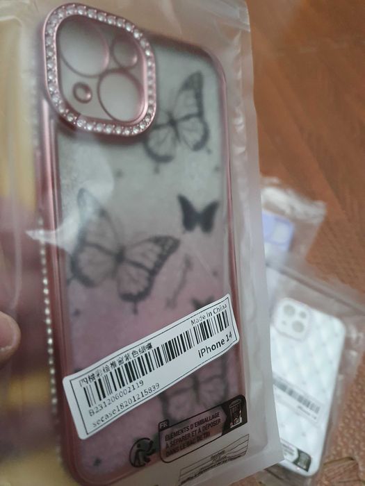 Capas iPhone 14 novas Selado